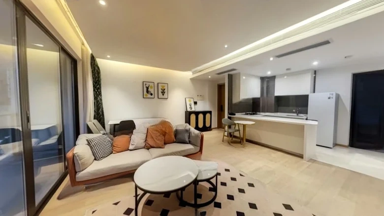 Cosmo Skywalk - View 1