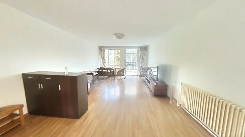 Biography Literature Apartment - View 6