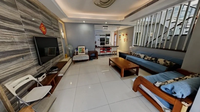 Modern Garden Villa - View 2