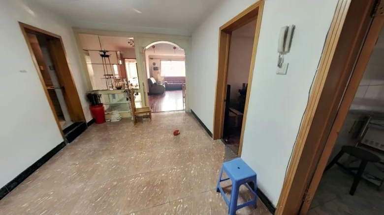 Sunny Spring Garden Residence - View 8