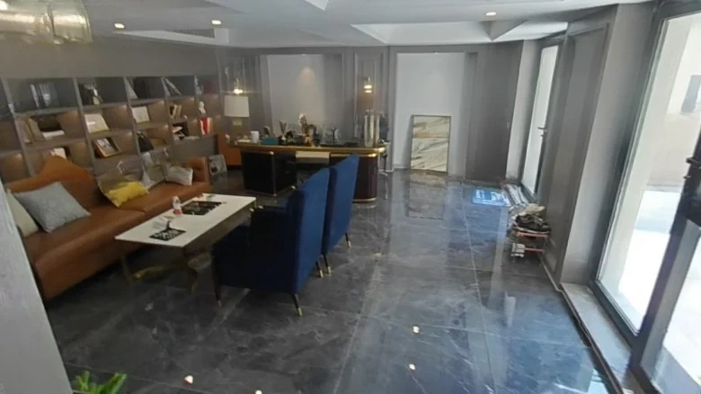 Kingland Yue Tan Mountain - View 1