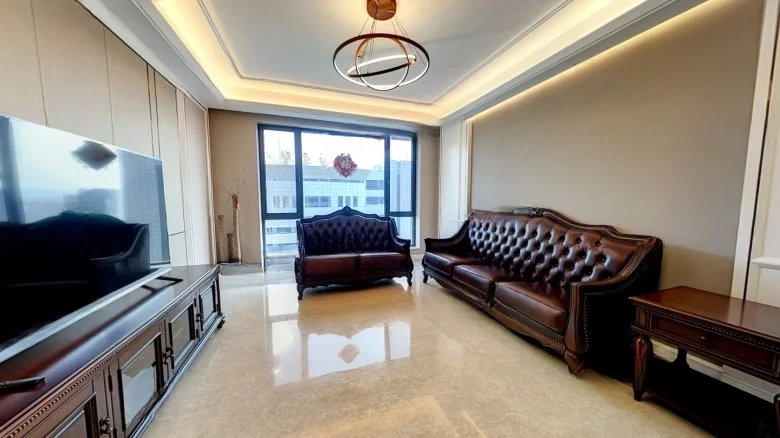 Academy One Courtyard - View 5