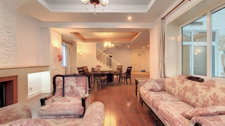 Lemont Lake Villa - View 17