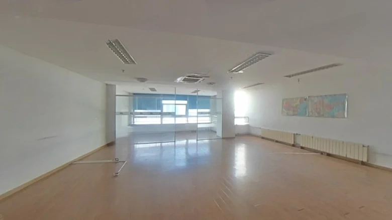 Yi Zhong Silver Street - View 1