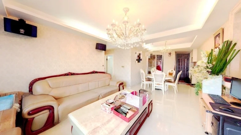 Guangxin Tower - View 1