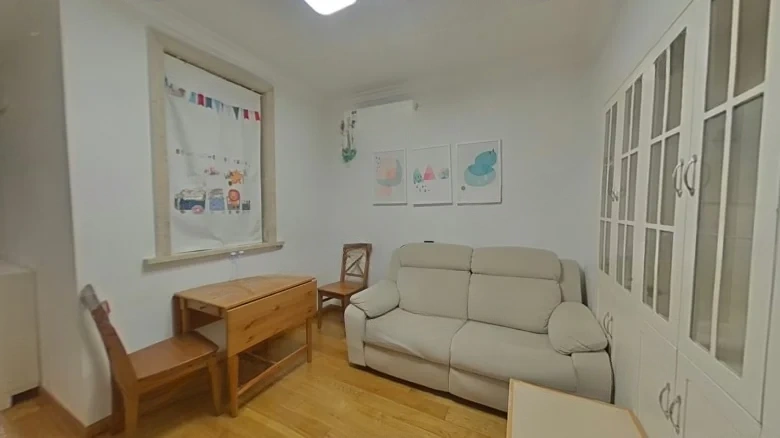 Xu Hong Apartment - View 1