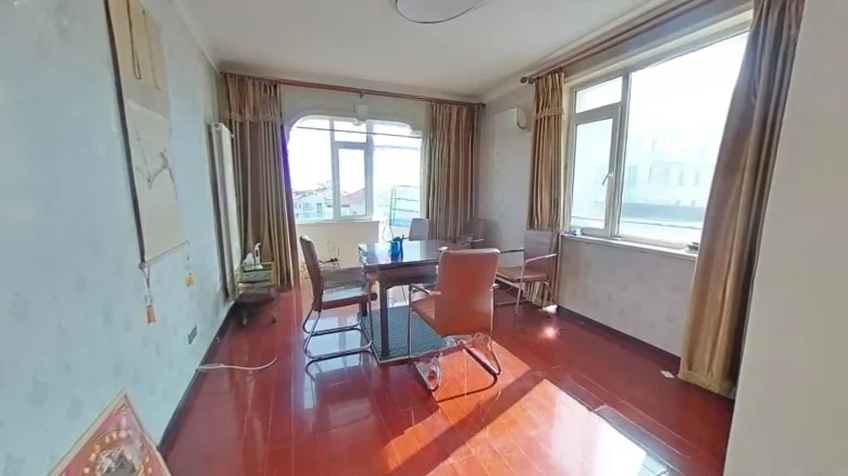 Oriental Pearl Garden Villa - View 2