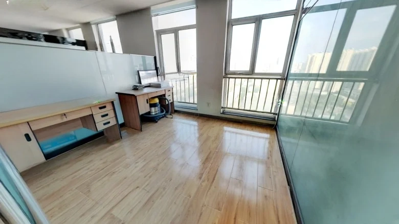 High-Tech Power Port - View 2