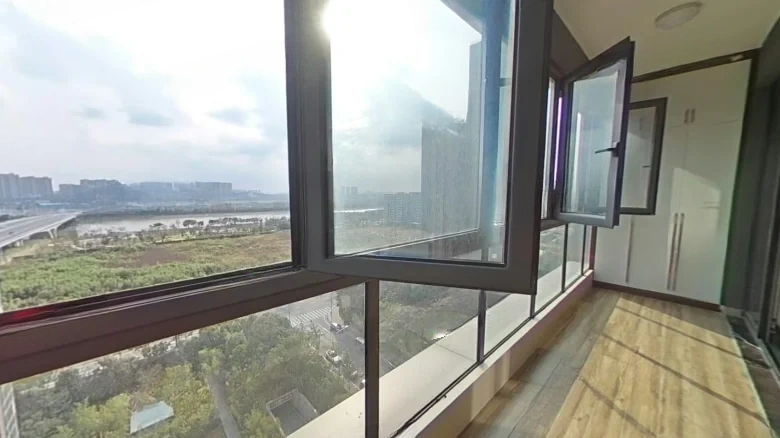 Zhengrong Runfeng - View 2