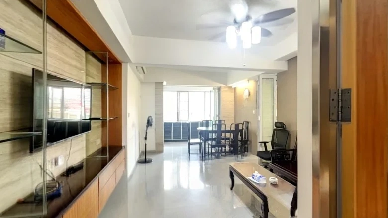 Silver Lake Tower - View 1