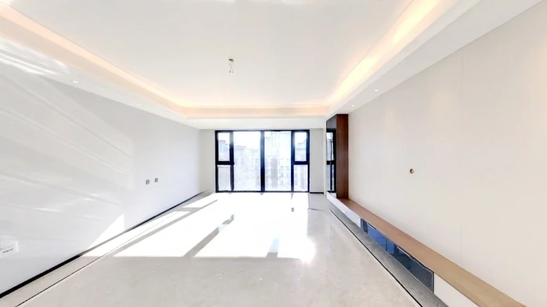 Wanke Beret Yuehu Lake - View 5