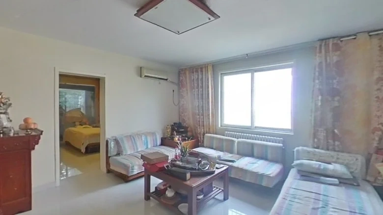 No. 19-1, Qianfo Mountain East Road - View 1