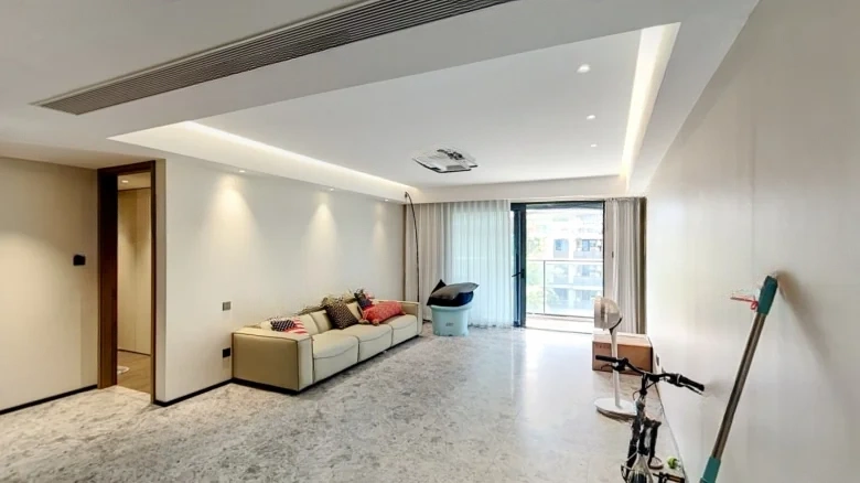 Wanke Sky City - View 1