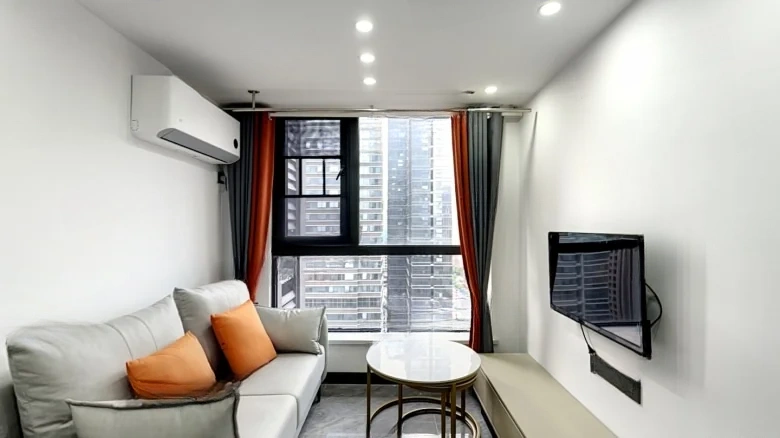 Zhuoyue Zhonghuan - View 1