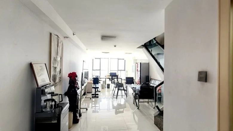 Lanzhou Zhongtianjian Square - View 1