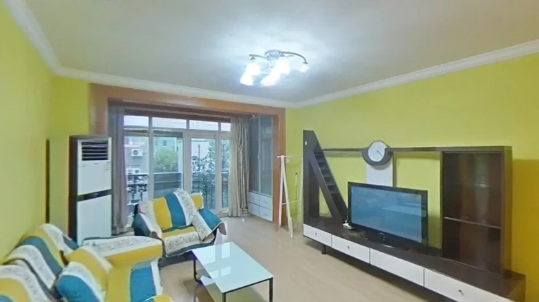 YiLe Apartment - View 5