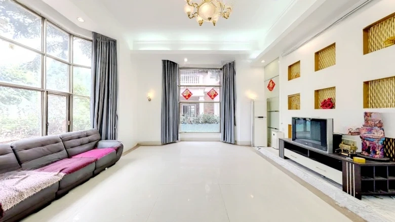 Perfume Garden Phoenix City Phoenix Ambience Court - View 7