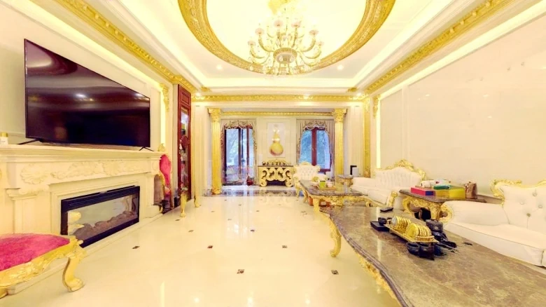 Huaren She Mountain Nine Mile Complex - View 10