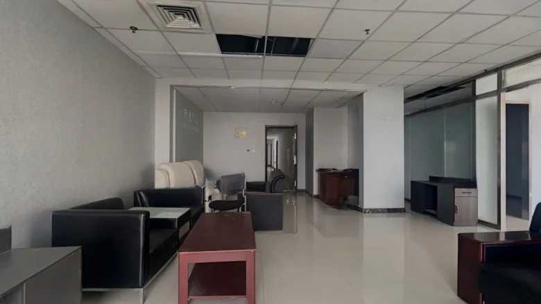 Aoteyiyi Building - View 1