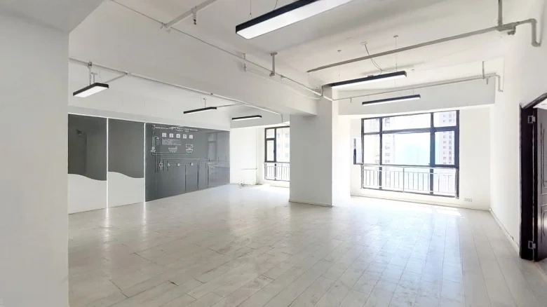 Red Star Wealth Center - View 4