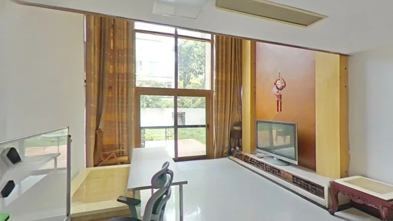 Maple Charm Waterfront - View 6