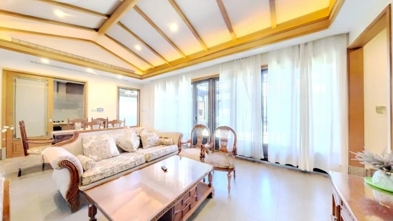 Green Town Peach Blossom Spring - View 1