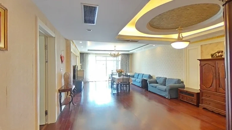 Dalian Pearl - View 1