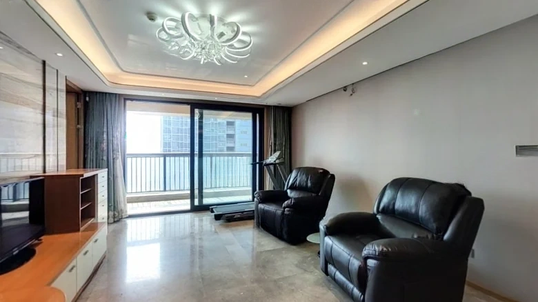 Wanke Haiyan Gate - View 1