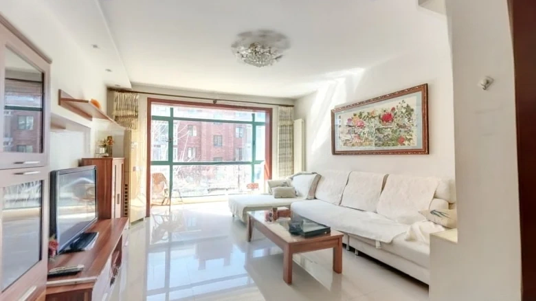 HuaHong Homeyard - View 1