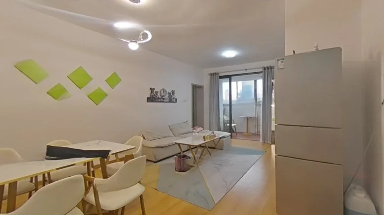 Guangxin Hongmian Pavilion - View 1