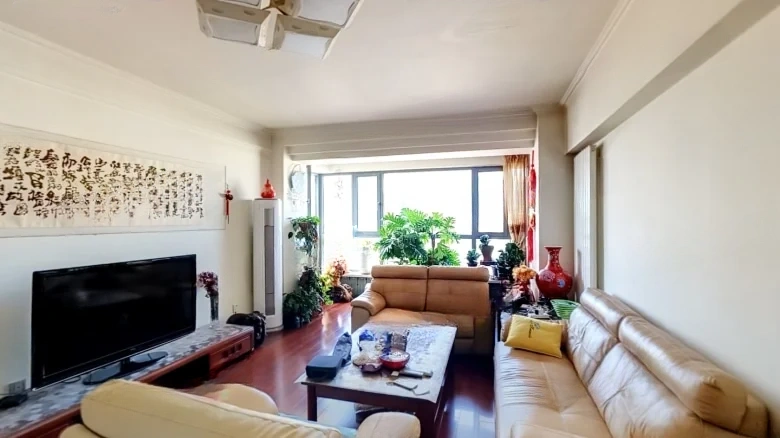 Hua Yang Ming Ju - View 1