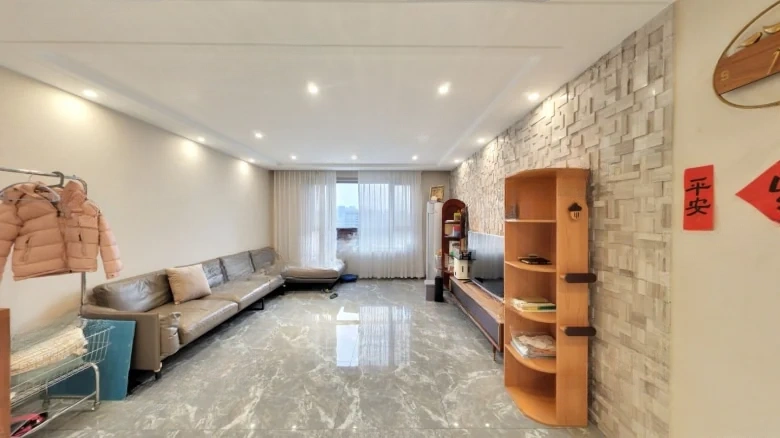 Dayu Nanhu Shoufu - View 4