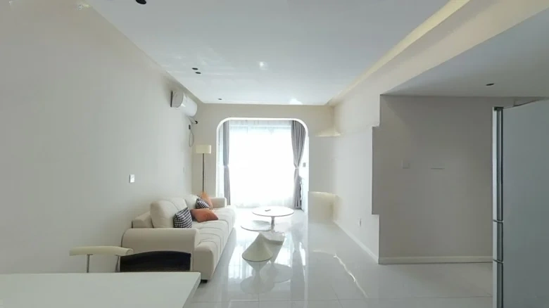 Silver Fragrance Garden - View 1