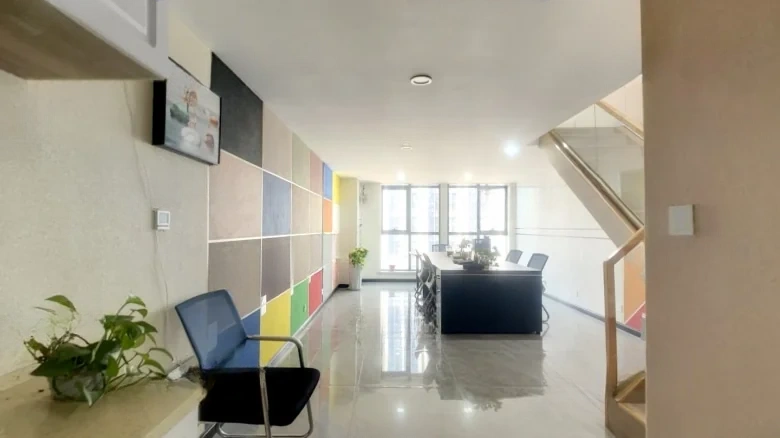 Lanzhou Zhongtianjian Square - View 1