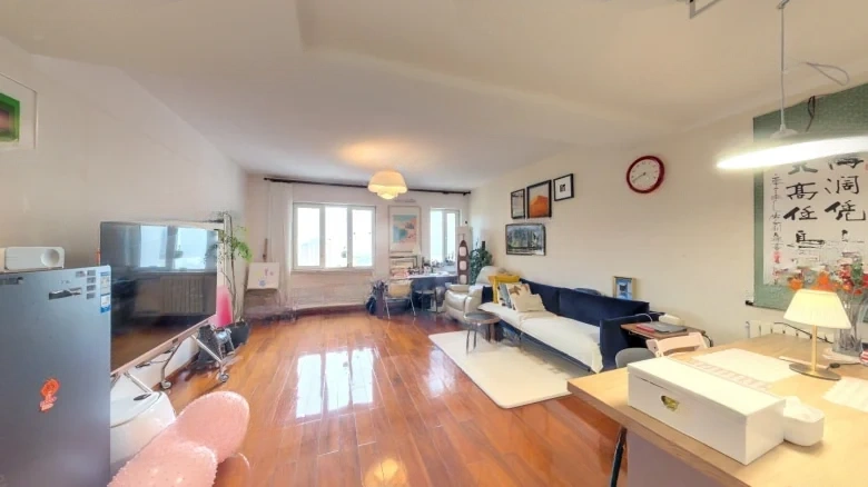 Central International Plaza - View 4