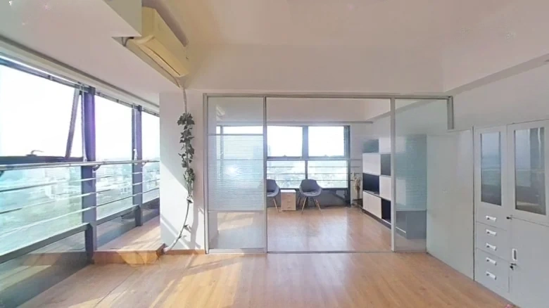 Longshen Cambridge Commune - View 2