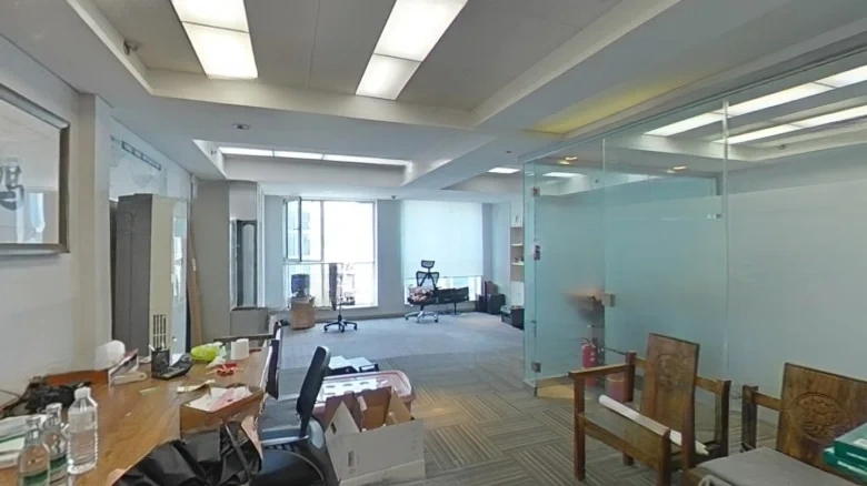 7080 Center Square - View 4