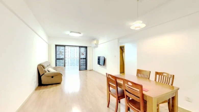 Poly Heartland Whisper - View 5