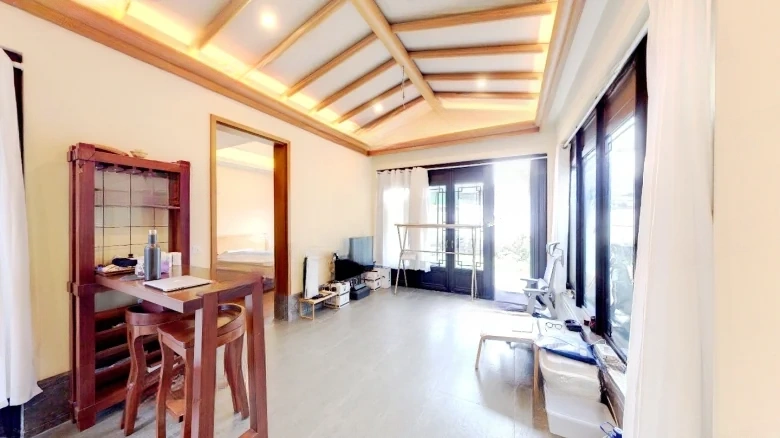 Green City Peach and Plum Spring Breeze - View 4