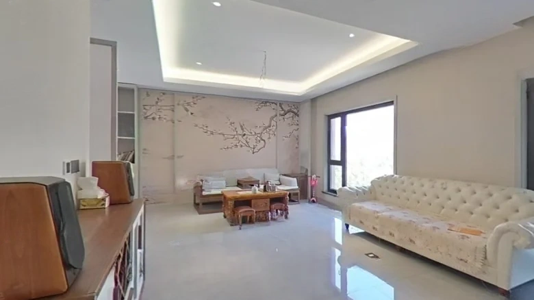 Saintyx Bay, Xiao Ping Island - View 1