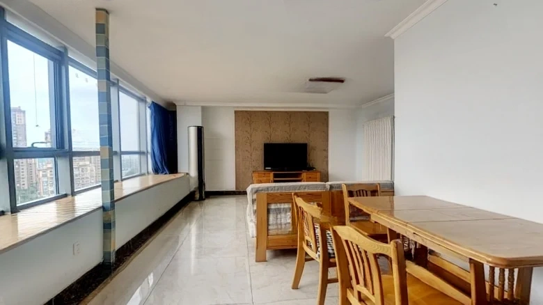 Bright Lake Plaza - View 1