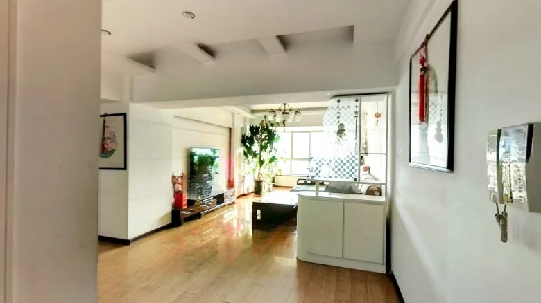 Aurora Elite Gateways - View 1