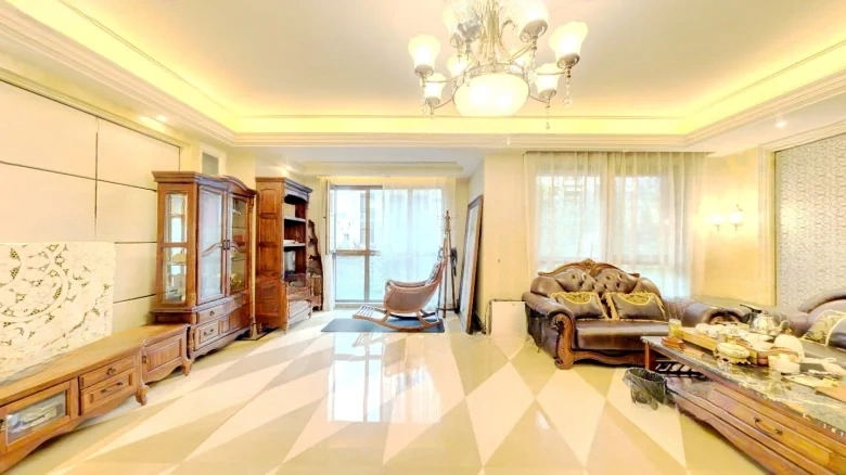 Good Luck Garden - View 7