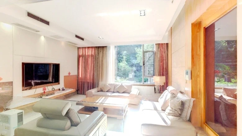 Jinlin Peninsula - View 5