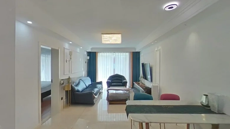 Lucien Commercial Capital - View 1