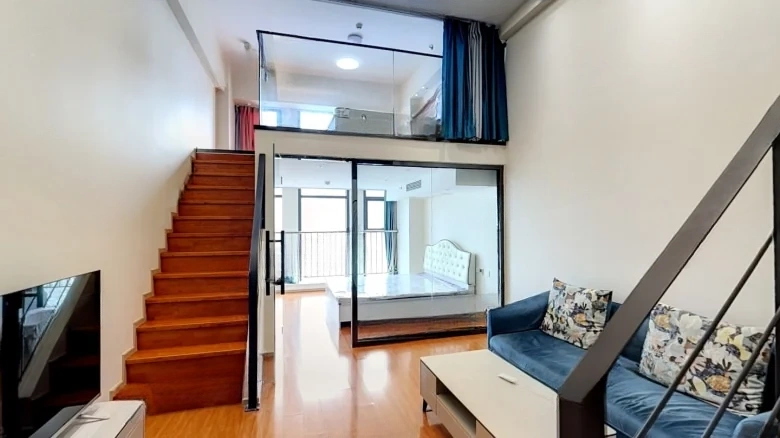 MCC Deyan Mansion - View 1