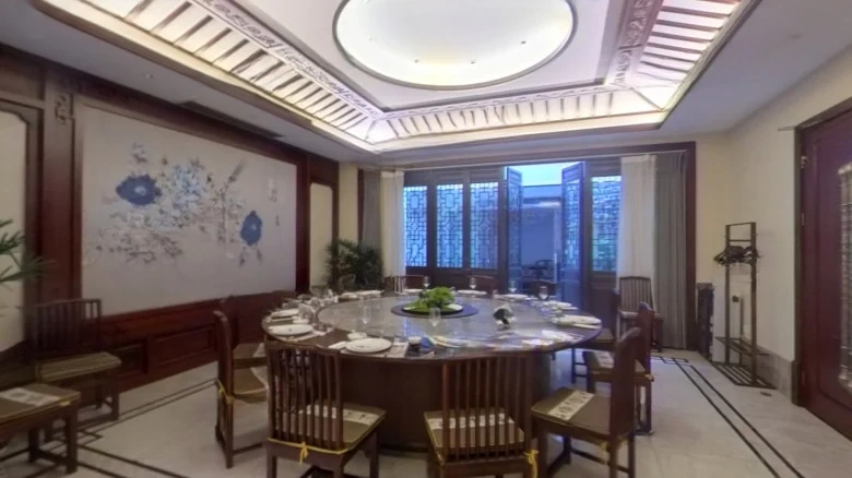 Elegant Residence Joyous Crossing - View 2