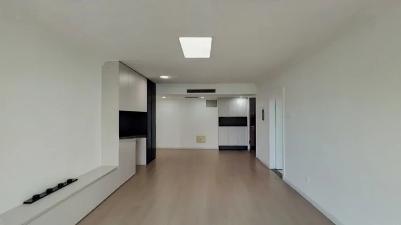 View Lake International - View 1