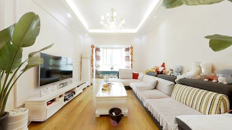 Golden Coast Apartments - View 1