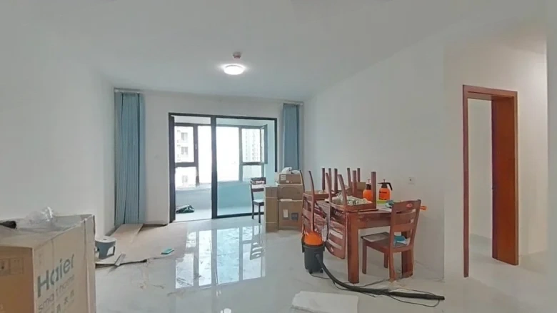 Dàyún Gǔ Láoshān Jīnmào Fú Xī Qū - View 1